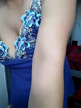 Snapshot of HotSpicyGujju chatting on February 26, 2025, 4:45 pm HotSpicyGujju online show from February 26, 2025, 4:45 pm