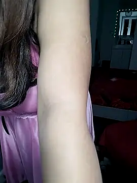 Snapshot of HotSpicyGujju chatting on March 1, 2025, 8:21 pm HotSpicyGujju online show from March 1, 2025, 8:21 pm