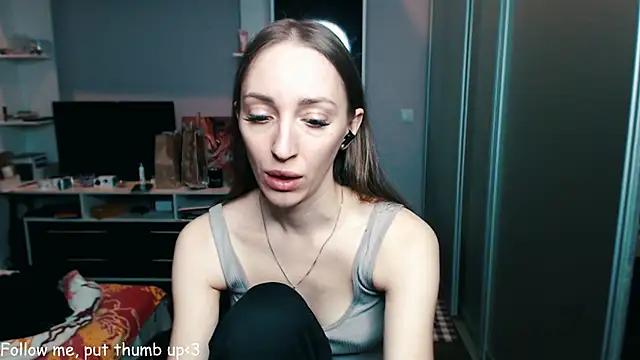 Natalimeowks online show from January 2, 2025, 12:57 pm