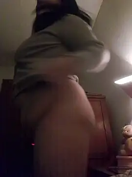 Kalani Engel online show from November 13, 2025, 5:39 am