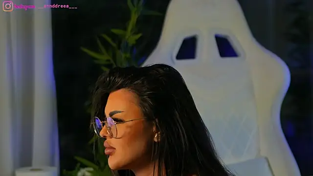 Snapshot of perfectt33n chatting on December 24, 2024, 9:28 am perfectt33n online show from December 24, 2024, 9:28 am