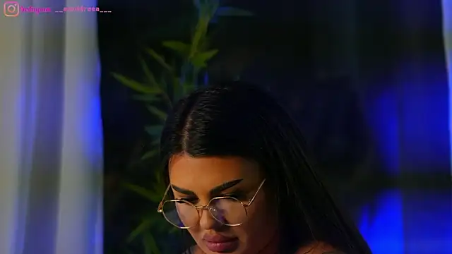 Snapshot of perfectt33n chatting on January 25, 2025, 12:37 pm perfectt33n online show from January 25, 2025, 12:37 pm