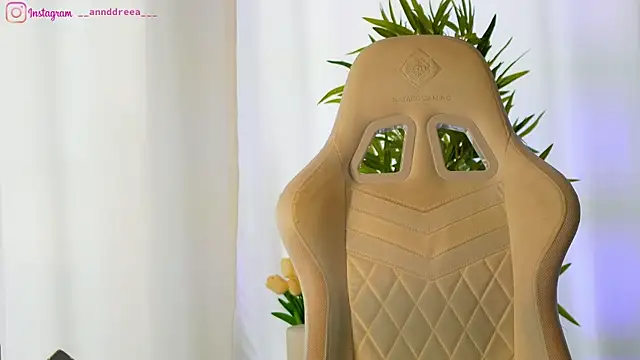 Snapshot of perfectt33n chatting on March 3, 2025, 9:55 am perfectt33n online show from March 3, 2025, 9:55 am