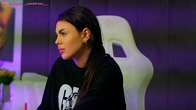 Snapshot of perfectt33n chatting on December 15, 2025, 5:17 pm perfectt33n online show from December 15, 2025, 5:17 pm