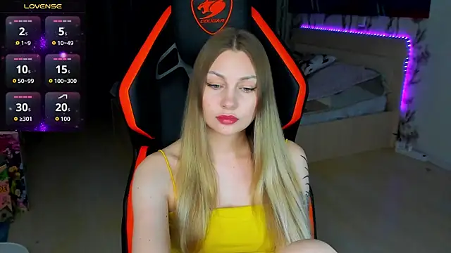 BiMolly online show from April 8, 2026, 12:54 am