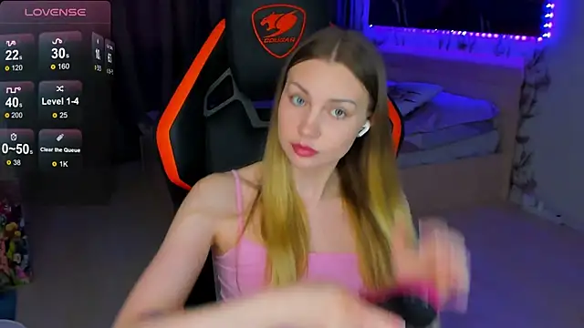 BiMolly online show from June 2, 2026, 3:52 am