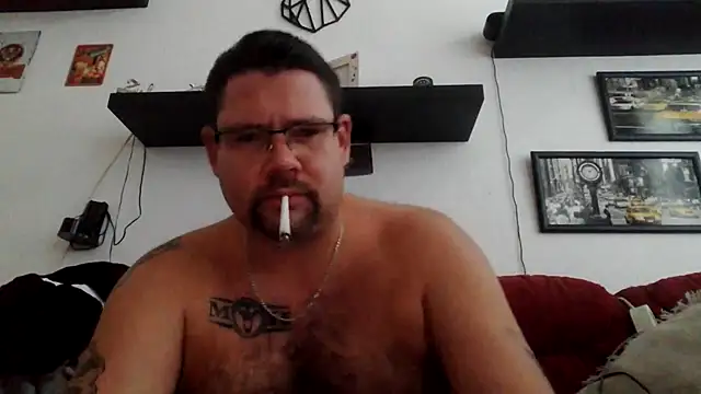 Snapshot of sexykevin17cm chatting on February 19, 2026, 3:08 pm sexykevin17cm online show from February 19, 2026, 3:08 pm