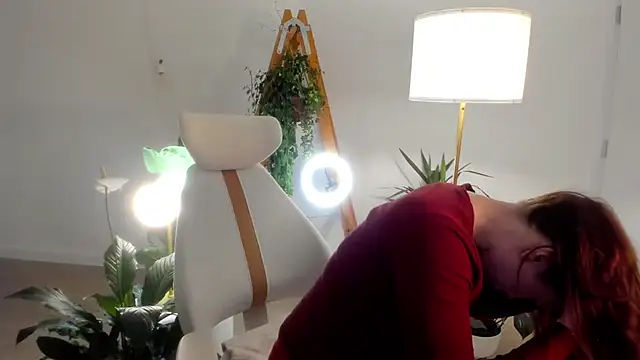 Snapshot of Pokemeboy chatting on February 10, 2025, 3:42 pm Pokemeboy online show from February 10, 2025, 3:42 pm