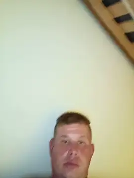 Milda121 online show from June 1, 2026, 7:59 pm