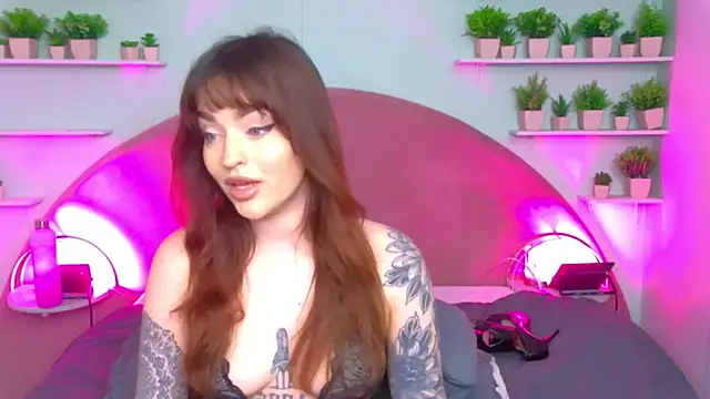 Snapshot of AnnaLeiBabestation chatting on October 29, 2025, 9:00 am AnnaLeiBabestation online show from October 29, 2025, 9:00 am