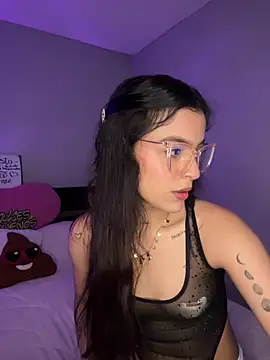 Snapshot of Sammy_pink chatting on March 19, 2025, 12:04 am Sammy pink online show from March 19, 2025, 12:04 am