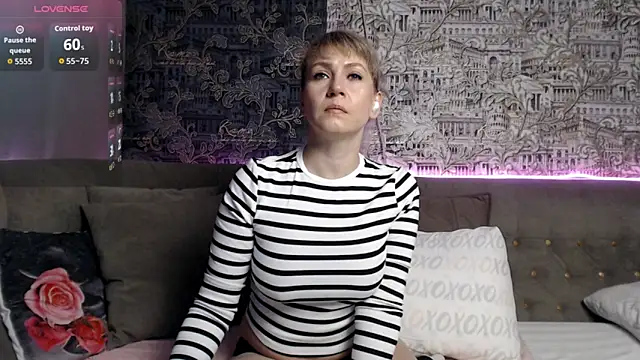 mandy foxxx online show from November 6, 2025, 11:11 am