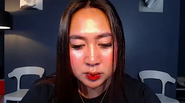 HOTTESTCANDYTS online show from December 19, 2024, 1:40 pm