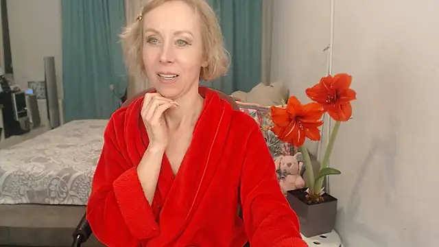 Snapshot of LuxuryNika chatting on April 18, 2026, 8:09 pm LuxuryNika online show from April 18, 2026, 8:09 pm