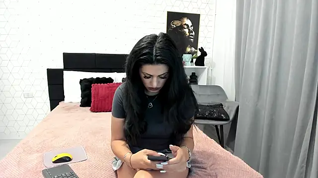 Heidix online show from July 2, 2026, 4:07 am