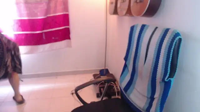 Smoke trip Alicia online show from January 9, 2026, 11:57 am