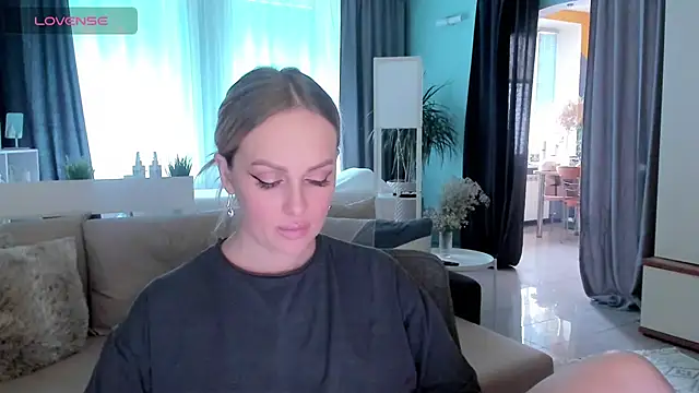 Libby Nora online show from February 24, 2025, 12:05 pm