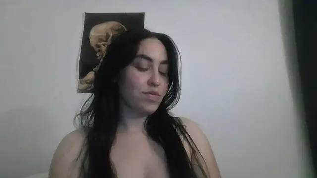 Snapshot of WetFlower69 chatting on July 14, 2026, 2:05 am WetFlower69 online show from July 14, 2026, 2:05 am