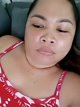 XXLorie 02 online show from February 8, 2025, 4:03 am