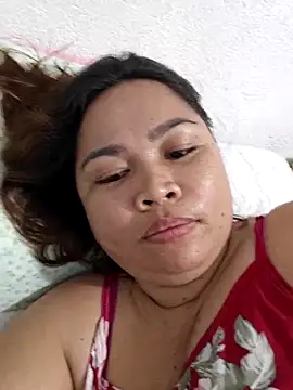 XXLorie 02 online show from January 15, 2026, 12:54 pm