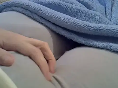 perescam online show from March 17, 2025, 7:58 pm