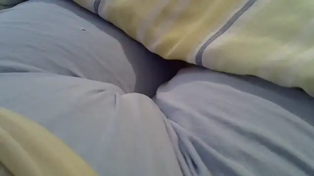 perescam online show from October 7, 2025, 4:04 pm