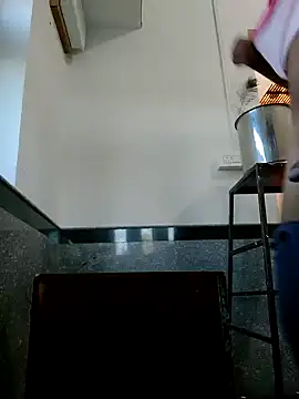 HotBoyOm online show from September 23, 2025, 2:25 am