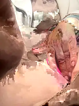 emma tour online show from November 27, 2025, 3:58 pm