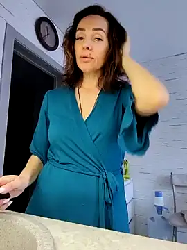 EvaXOAir online show from December 17, 2024, 4:34 am