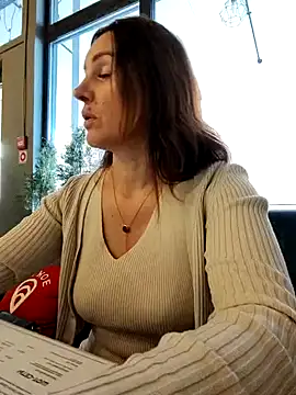 EvaXOAir online show from February 26, 2025, 4:58 am