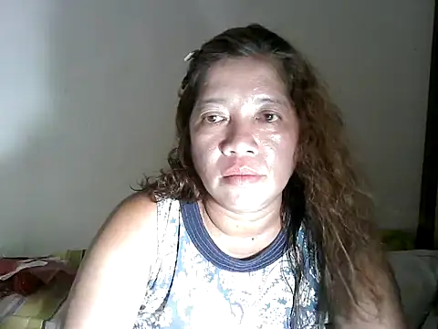 Snapshot of wethornypussy4u chatting on July 23, 2026, 6:22 am wethornypussy4u online show from July 23, 2026, 6:22 am