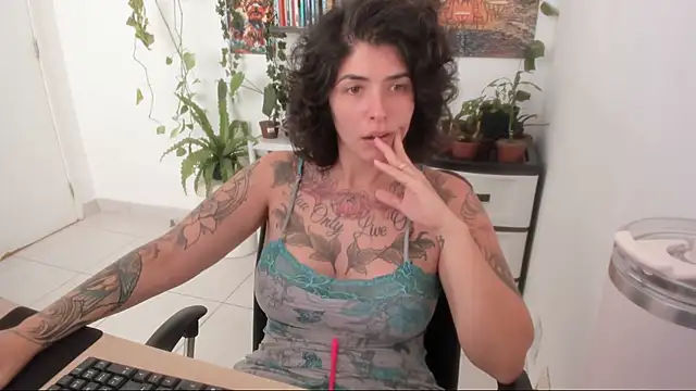 TaliMajesty online show from September 28, 2025, 6:46 pm