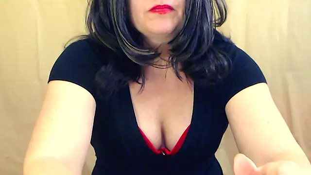 Snapshot of Fun4tipz chatting on March 11, 2025, 4:18 pm Fun4tipz online show from March 11, 2025, 4:18 pm