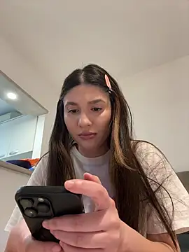 IrisBlues online show from November 5, 2025, 5:24 pm