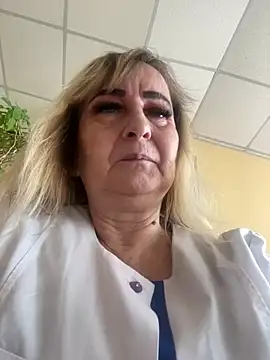 Irina2909xh online show from March 12, 2025, 10:05 am