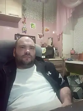 scuban87 online show from March 26, 2026, 6:35 pm