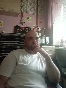 scuban87 online show from March 31, 2026, 8:15 am