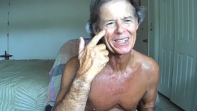 nakeedcowboi65 online show from June 1, 2026, 9:05 pm