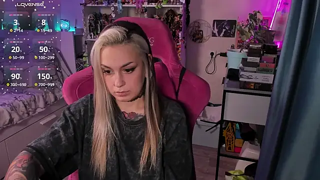 ChloeKohaku online show from January 7, 2026, 2:19 pm