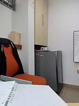 Snapshot of Business_dickkk chatting on March 15, 2025, 3:59 pm Business dickkk online show from March 15, 2025, 3:59 pm