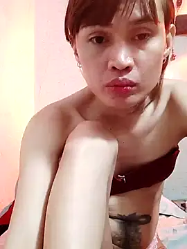 QueenSoreal online show from February 12, 2025, 8:29 pm