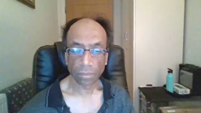 Snapshot of rauncher1 chatting on February 25, 2026, 7:40 am rauncher1 online show from February 25, 2026, 7:40 am