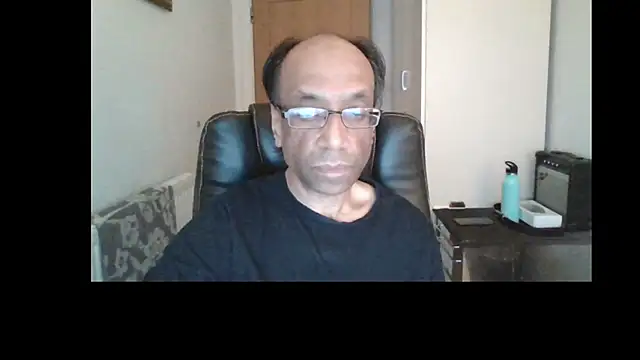 rauncher1 online show from May 27, 2026, 8:55 am
