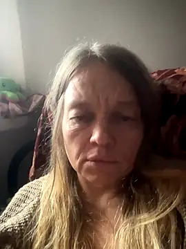 Susanel online show from November 9, 2025, 10:35 am