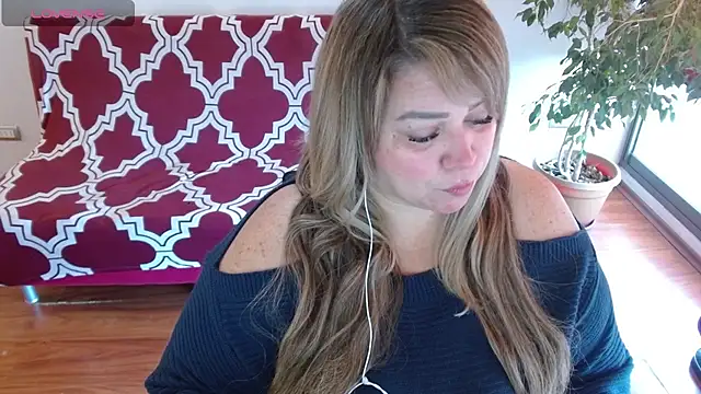 bella savati online show from March 11, 2025, 4:51 pm