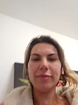 FeliciaKrige online show from April 3, 2026, 10:41 pm