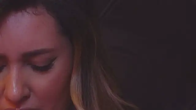 YaaraCollins online show from December 13, 2024, 3:16 am