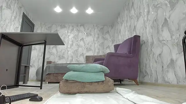 Snapshot of succubus chatting on December 3, 2025, 7:38 am succubus online show from December 3, 2025, 7:38 am