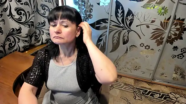 Snapshot of EVILENSA chatting on February 19, 2026, 2:13 pm EVILENSA online show from February 19, 2026, 2:13 pm