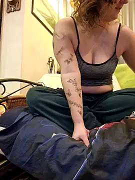 Snapshot of Cutegirlforyou chatting on December 21, 2024, 7:45 am Cutegirlforyou online show from December 21, 2024, 7:45 am